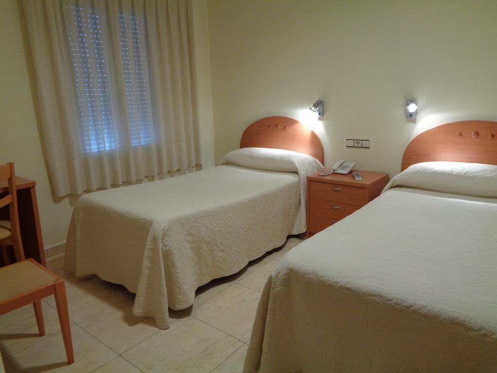 Hostal El Retiro Almoradí Esterno foto