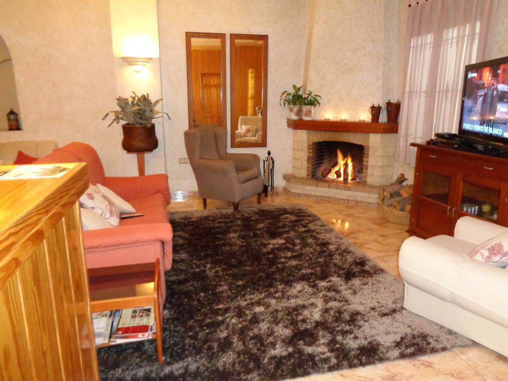Hostal El Retiro Almoradí Esterno foto