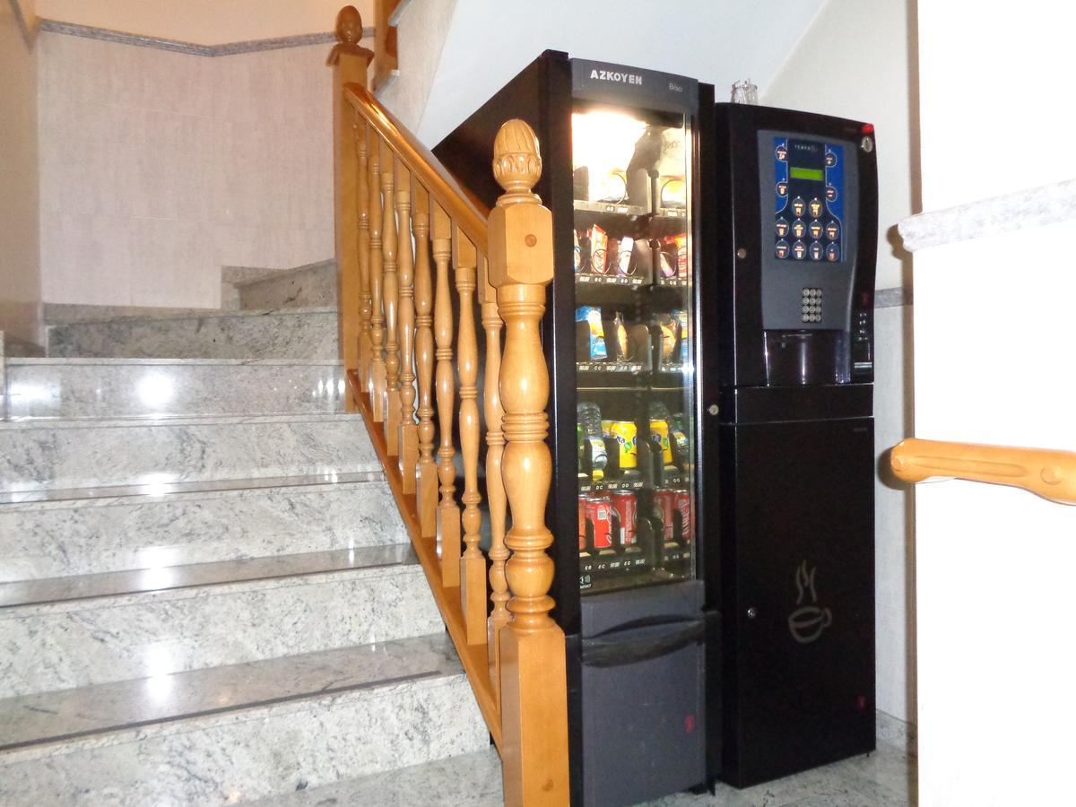 Hostal El Retiro Almoradí Esterno foto