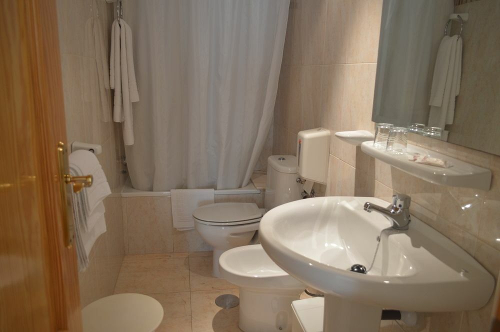 Hostal El Retiro Almoradí Esterno foto